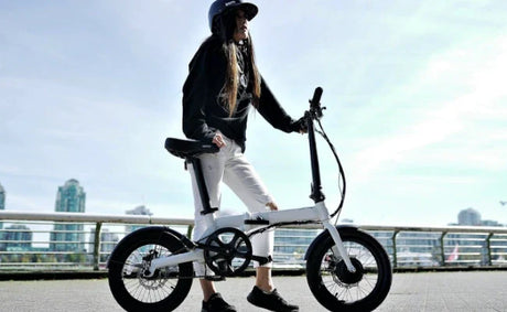 Can a Folding E Bike Replace a Car for Daily Commuting in Italian Cities?