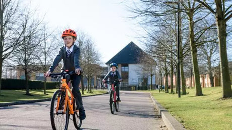 2025 Showdown: The 5 Overall Best E-Bikes Reviewed