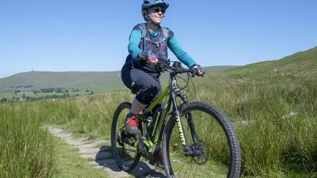 Low Maintenance: Top 5 Belt Drive E-Bikes with Hub Gears